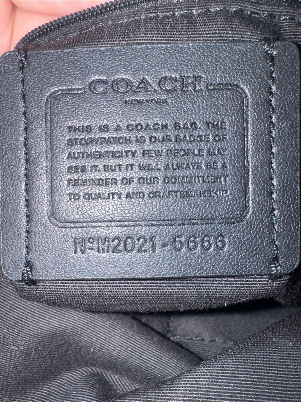 Coach Black Leather Backpack EUC - Picture 4 of 7